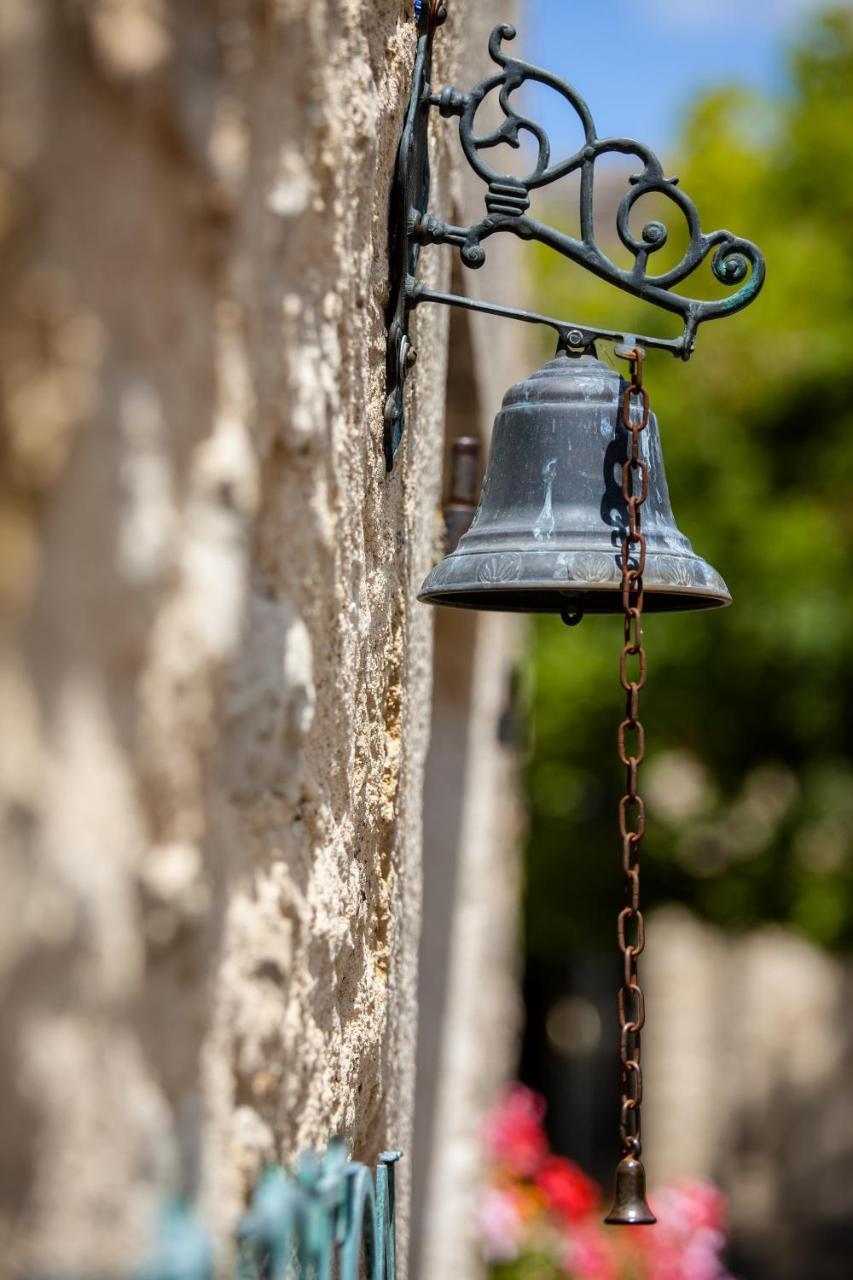 Le Hameau De Barboron Hotell Savigny-lès-Beaune Eksteriør bilde